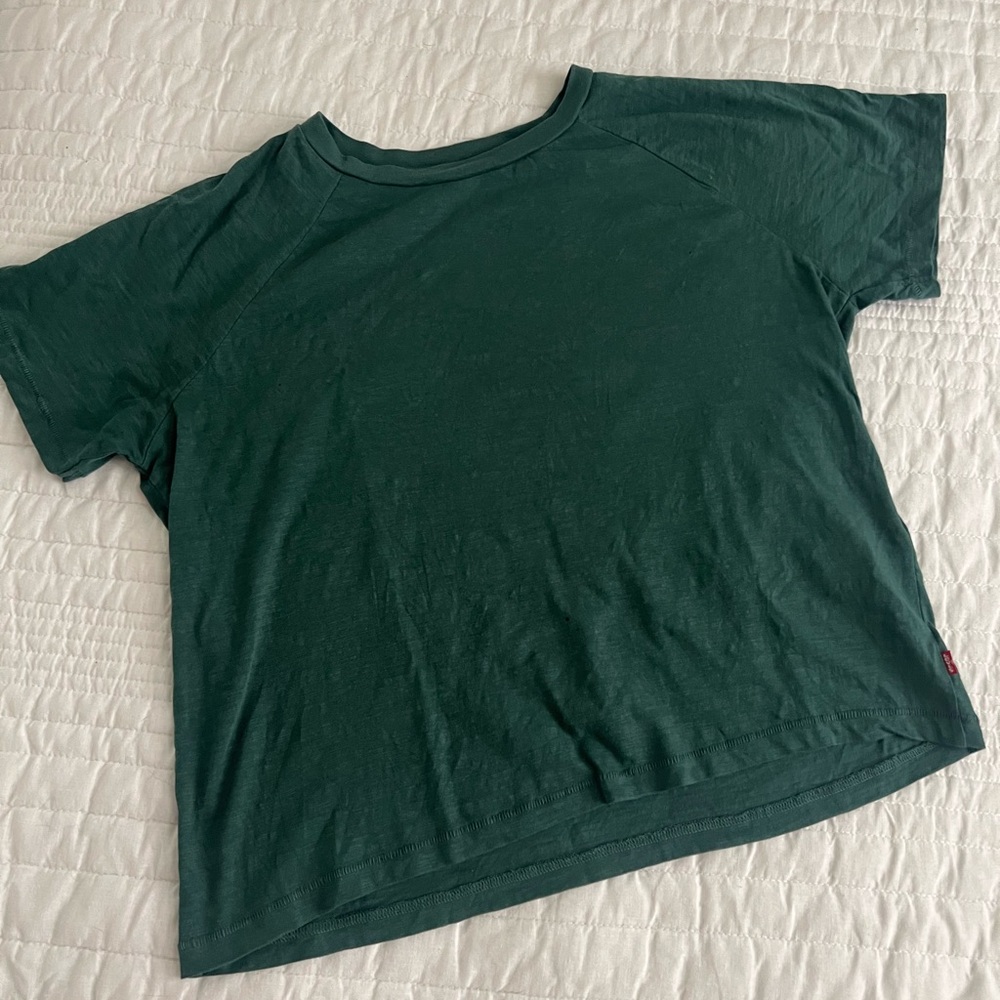 Levi's Forest Green Tee